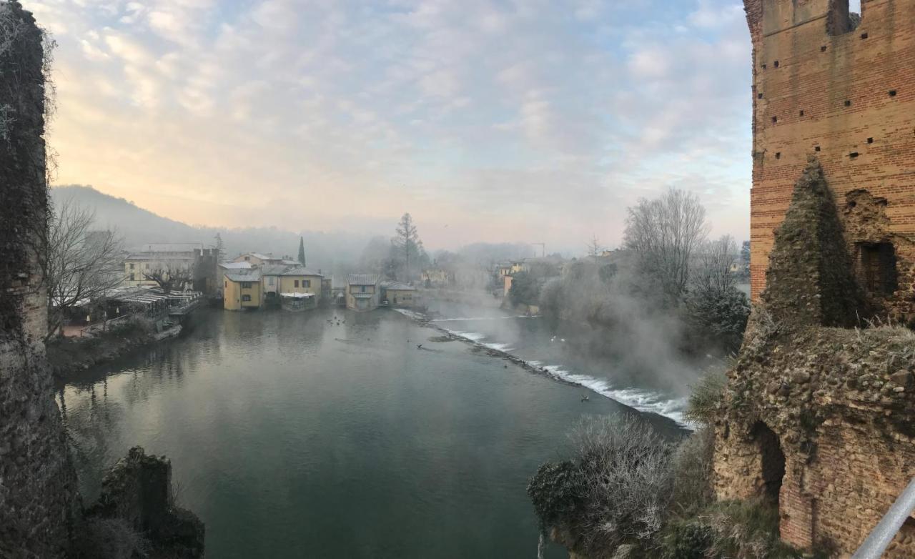 Valle Segreta Valeggio sul Mincio Exterior foto