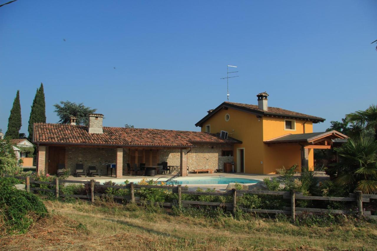 Valle Segreta Valeggio sul Mincio Exterior foto